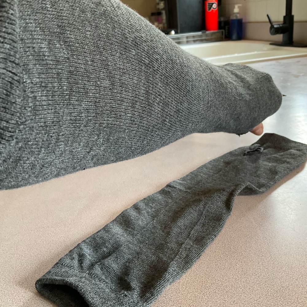 Fingerless gloves with a thumb opening New! Dark Grey.